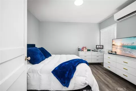 Bedroom - 5139 E Carson St, Long Beach, CA 90808 photo 7 of 10