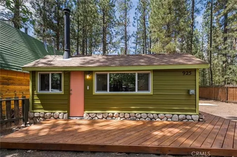 925 W Rainbow, Big Bear City, CA 92314
