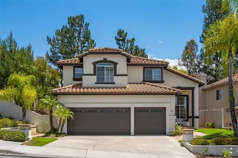 24 Via Gatillo, Rancho Santa Margarita, CA 92688