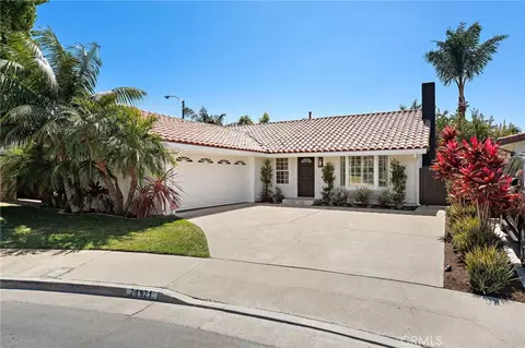 21121 Indigo, Huntington Beach, CA 92646