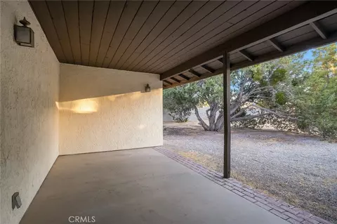 Exterior - 7574 Hastings, Hesperia, CA 92345 photo 4 of 9