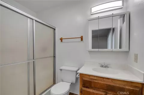 Bath - 7574 Hastings, Hesperia, CA 92345 photo 2 of 2