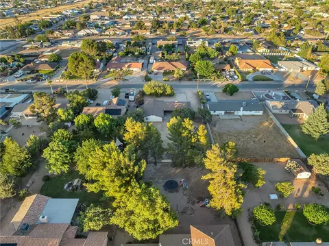 View/Area - 7574 Hastings, Hesperia, CA 92345 photo 4 of 5
