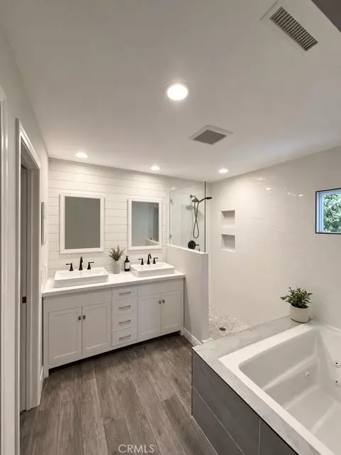 Bath - 2359 Temescal, Norco, CA 92860 photo 1 of 4