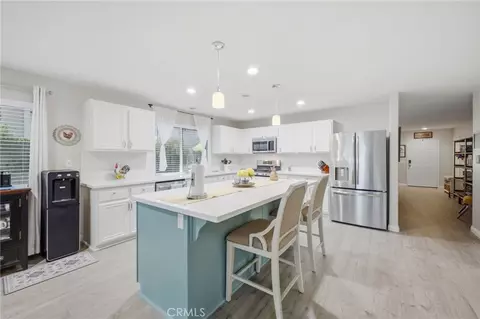 Kitchen - 3966 Bennett, Corona, CA 92883 photo 4 of 5