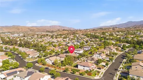 View/Area - 3966 Bennett, Corona, CA 92883 photo 7 of 9