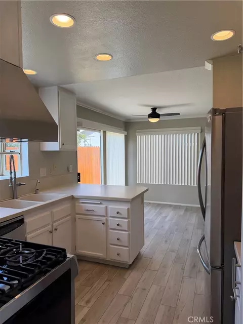 Kitchen - 5663 Camino Deville, Camarillo, CA 93012 photo 1 of 1