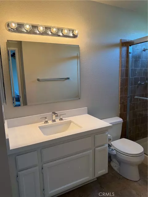 Bath - 5663 Camino Deville, Camarillo, CA 93012 photo 1 of 3