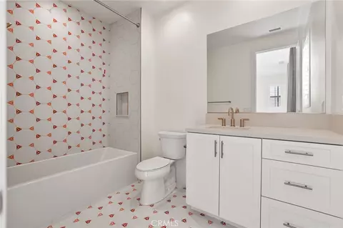 Bath - 107 Orbit, Irvine, CA 92618 photo 3 of 6