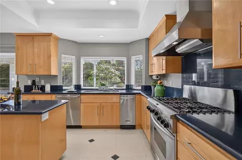 Kitchen - 10 E Trenton, Irvine, CA 92620 photo 2 of 3