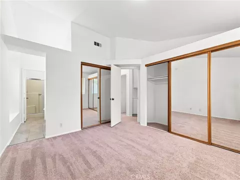 Bedroom - 28525 Sugar Pine Way, Santa Clarita, CA 91390 photo 5 of 5