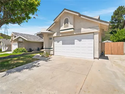 Other - 28525 Sugar Pine Way, Santa Clarita, CA 91390 photo 2 of 8