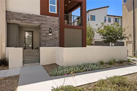 Exterior - 259 Lynx, Irvine, CA 92618 photo 2 of 9