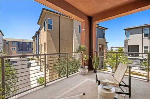 Exterior - 259 Lynx, Irvine, CA 92618 photo 8 of 9