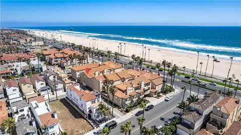 2000 Pacific Coast Hwy #203, Huntington Beach, CA 92648