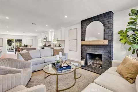 Living - 1800 E Mayfair, Orange, CA 92867 photo 5 of 7