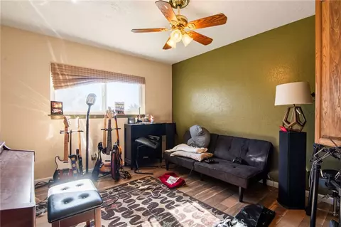 Bedroom - 8623 Gobi Rd, Phelan, CA 92371 photo 2 of 6