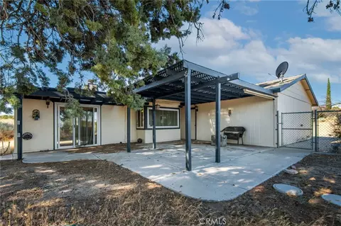 Exterior - 8623 Gobi Rd, Phelan, CA 92371 photo 7 of 13