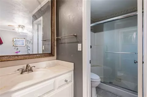 Bath - 8623 Gobi Rd, Phelan, CA 92371 photo 1 of 2