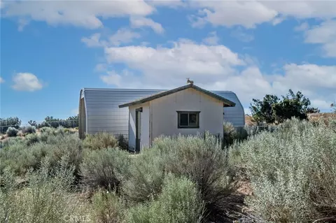 Exterior - 8623 Gobi Rd, Phelan, CA 92371 photo 9 of 13
