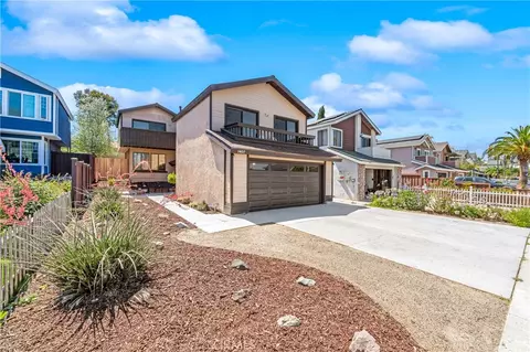 1407 Lakeside, Huntington Beach, CA 92648