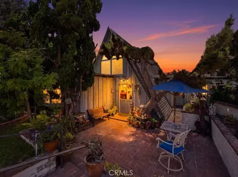 215 Ocean Vw, Newport Beach, CA 92663