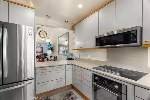 Kitchen - 6 Eucalyptus, Irvine, CA 92612 photo 1 of 4
