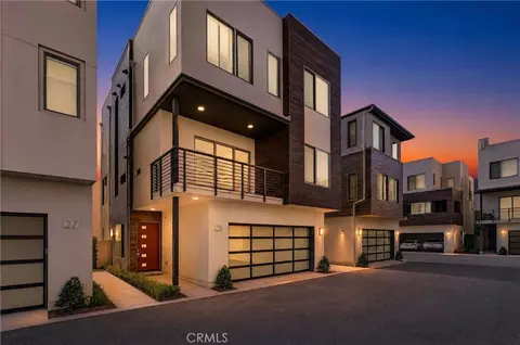 25 Ebb Tide, Newport Beach, CA 92663