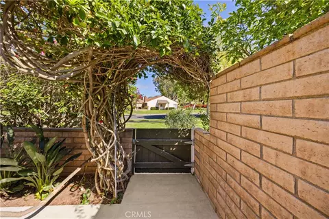 Exterior - 15 Eucalyptus, Irvine, CA 92612 photo 3 of 6