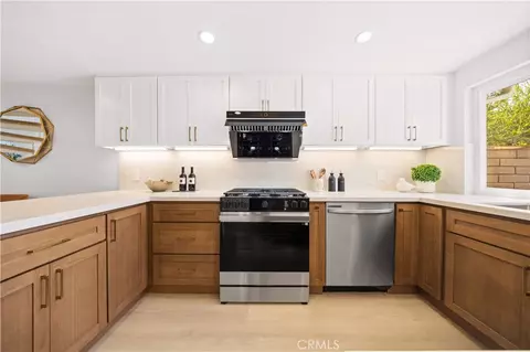 Kitchen - 15 Eucalyptus, Irvine, CA 92612 photo 1 of 2