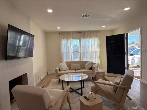 1618 W 9th St, Santa Ana, CA 92703