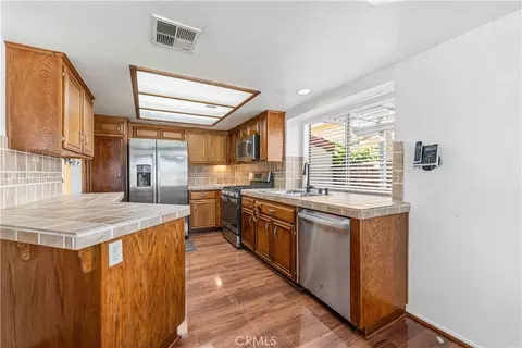 Kitchen - 12981 August Cir, Riverside, CA 92503 photo 4 of 4