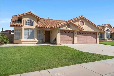 Exterior - 12981 August Cir, Riverside, CA 92503 photo 3 of 10