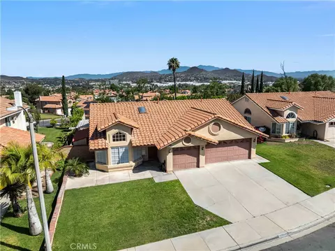 View/Area - 12981 August Cir, Riverside, CA 92503 photo 3 of 12