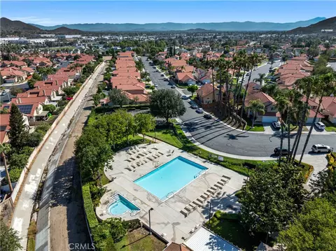 View/Area - 12981 August Cir, Riverside, CA 92503 photo 7 of 12