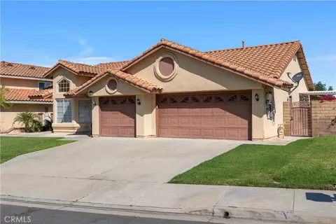 Exterior - 12981 August Cir, Riverside, CA 92503 photo 4 of 10