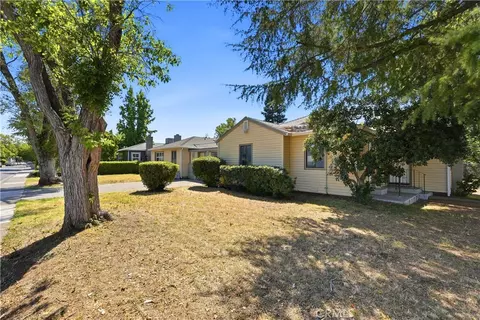 1002 Lochbrae Rd, Sacramento, CA 95815