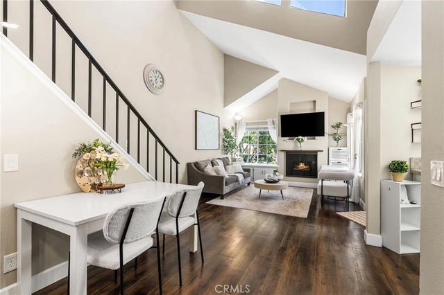 21156 River Gln, Lake Forest, CA 92630