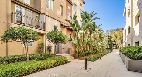 Exterior - 507 Rockefeller, Irvine, CA 92612 photo 4 of 12