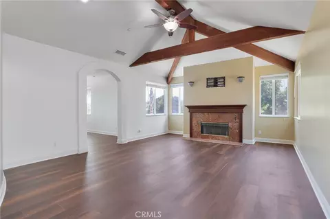 Living - 1303 Sycamore, Fallbrook, CA 92028 photo 4 of 15