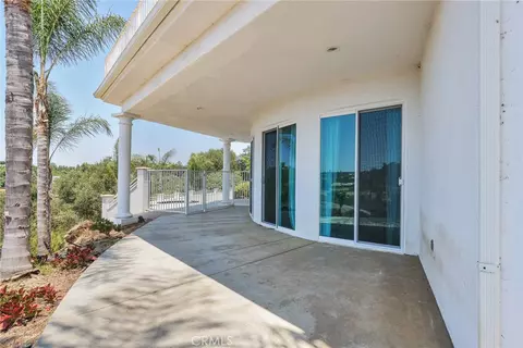 Exterior - 1303 Sycamore, Fallbrook, CA 92028 photo 8 of 11
