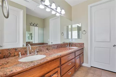 Bath - 1303 Sycamore, Fallbrook, CA 92028 photo 5 of 8