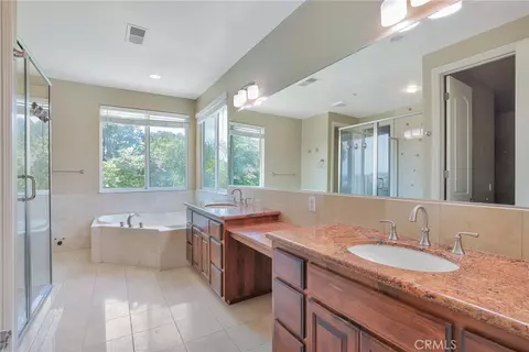 Bath - 1303 Sycamore, Fallbrook, CA 92028 photo 2 of 8