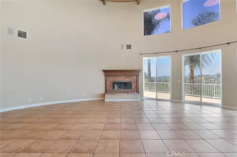 Living - 1303 Sycamore, Fallbrook, CA 92028 photo 5 of 15