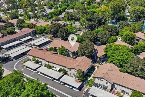 View/Area - 208 Springview, Irvine, CA 92620 photo 4 of 11