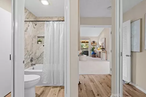 Entry Way - 208 Springview, Irvine, CA 92620 photo 4 of 5
