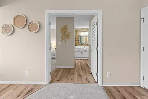 Entry Way - 208 Springview, Irvine, CA 92620 photo 3 of 5