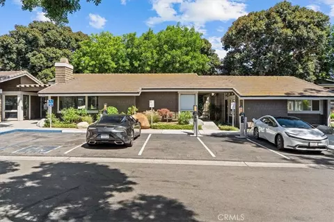 Exterior - 208 Springview, Irvine, CA 92620 photo 13 of 16