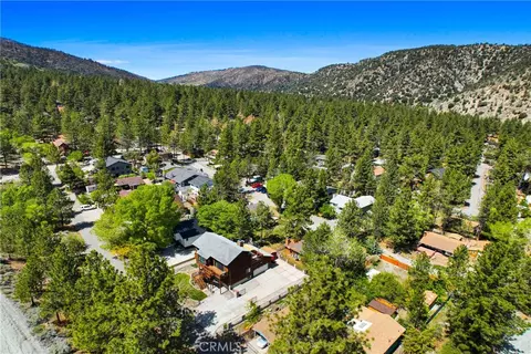 1880 Blackbird Rd, Wrightwood, CA 92397 photo 3