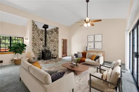 1880 Blackbird Rd, Wrightwood, CA 92397 photo 5